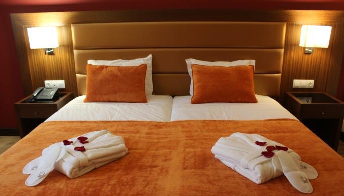 Palace Hotel Asturias & Spa Carvalhal  Bagian luar foto
